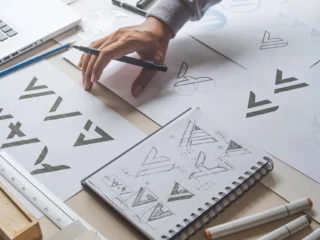 7 Types Of Logos: How You Can Use Them With Small Facts