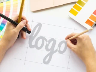 How Professional Logo Design Impacts Business Growth